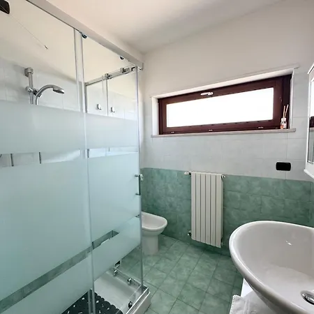 Homeaway Pescara Airport Апартаменты